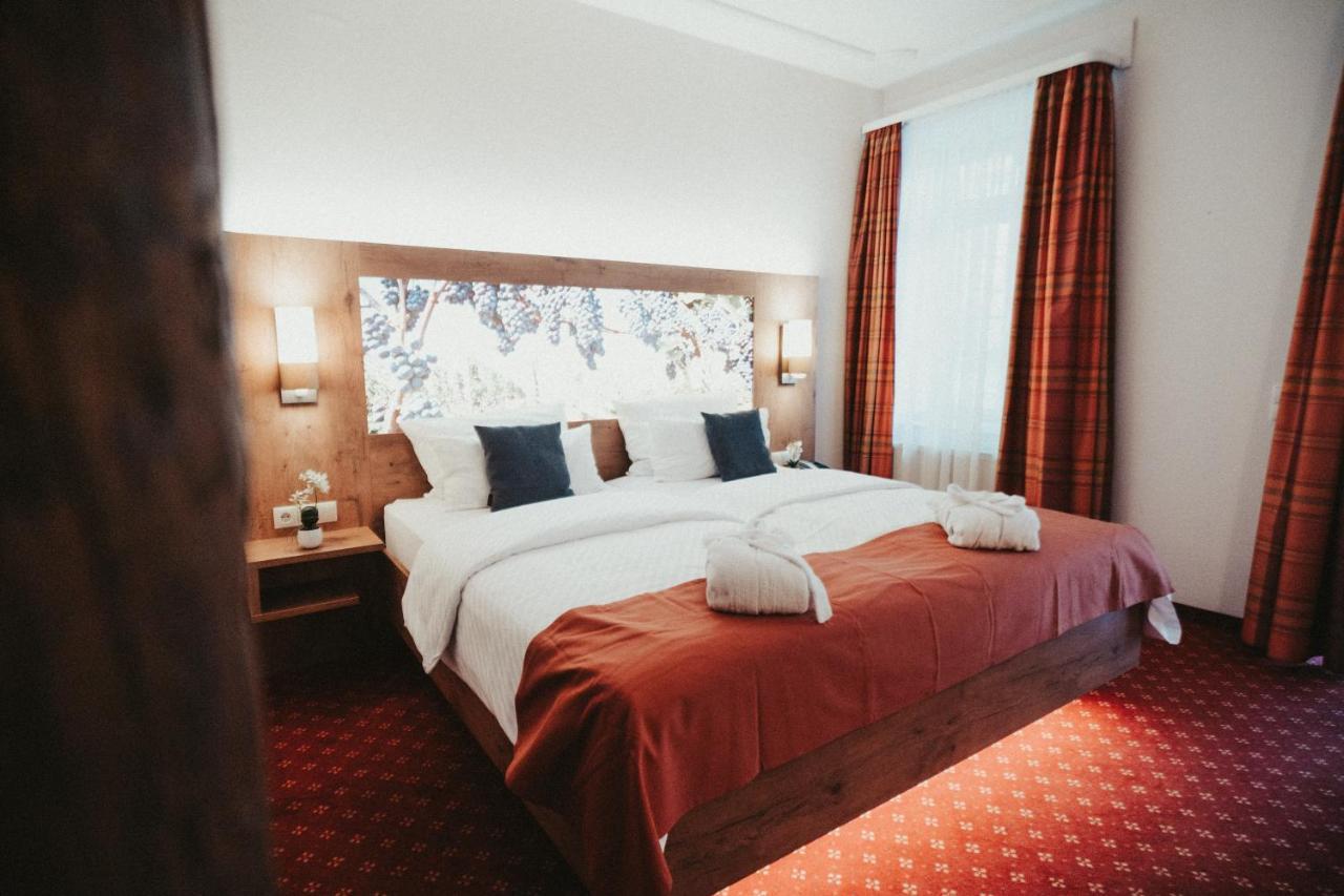 Hotel Rodderhof Bad Neuenahr-Ahrweiler Εξωτερικό φωτογραφία